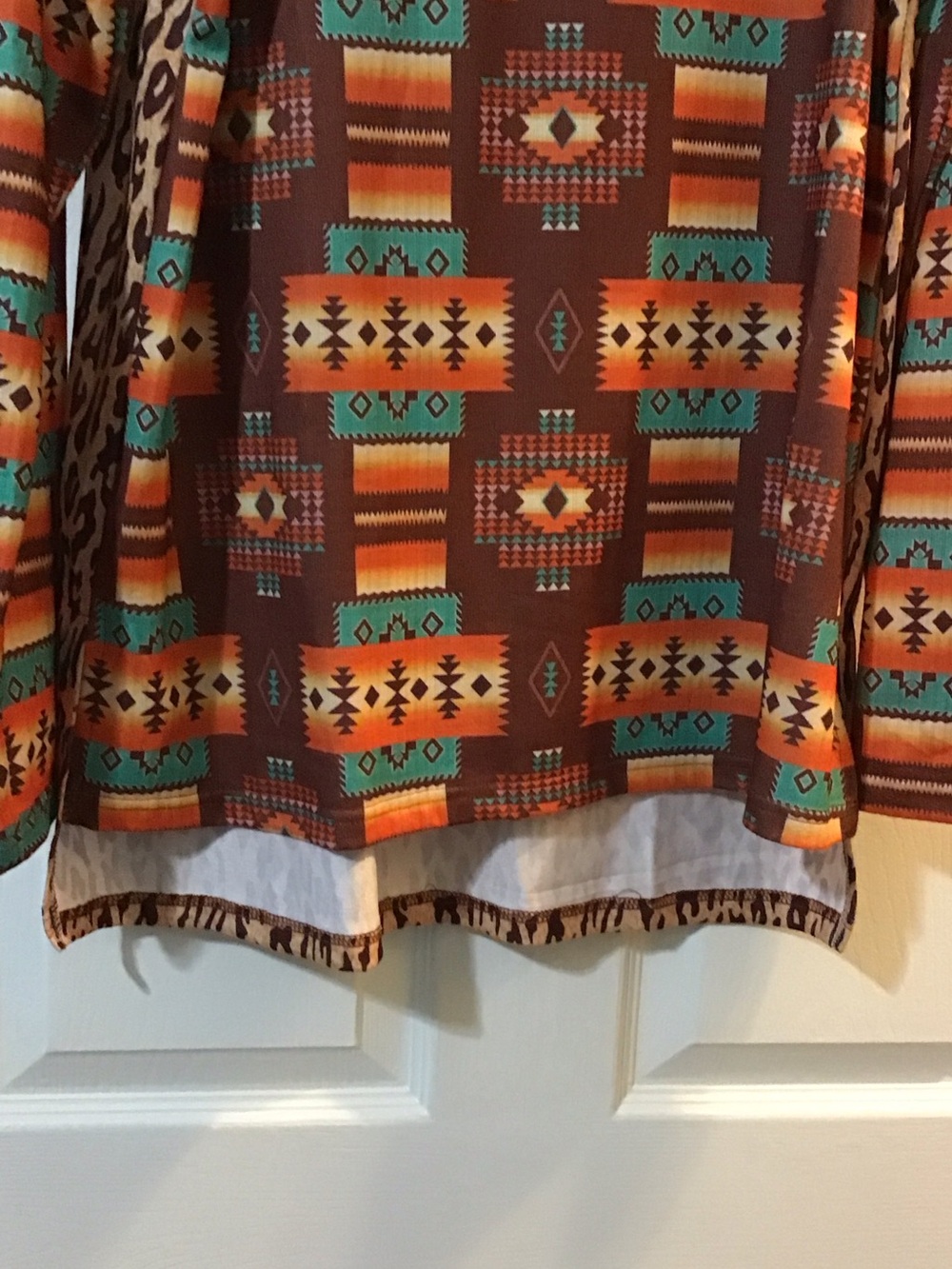 Southwestern Print Long Sleeve Tunic Top in Brown & Teal - Picture 4 of 4